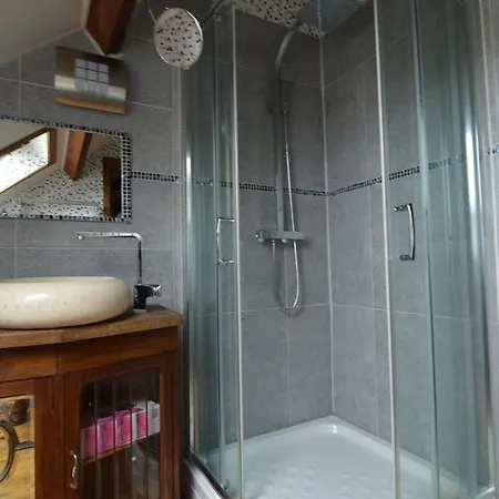 Vakantiehuis Cozy Holiday In With Terrace *